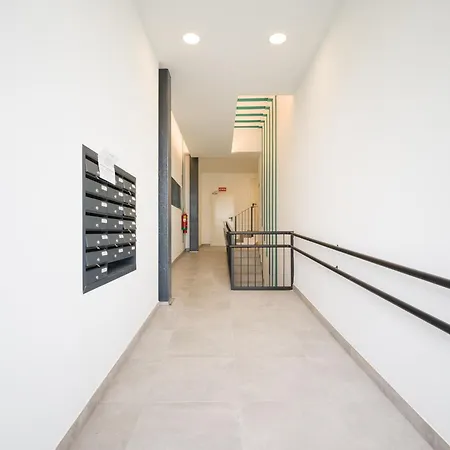 Daire Castle With Balcony By Canariasgetaway