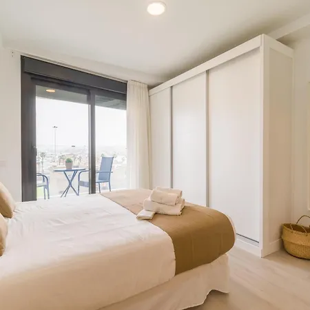 Castle With Balcony By Canariasgetaway شقة