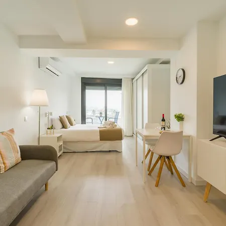 Castle With Balcony By Canariasgetaway Daire