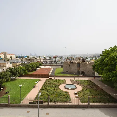 Castle With Balcony By Canariasgetaway * Las Palmas de Gran Canaria